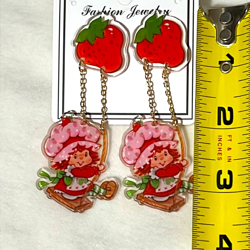 NWOT Strawberry Shortcake earrings - Picture 4 of 4
